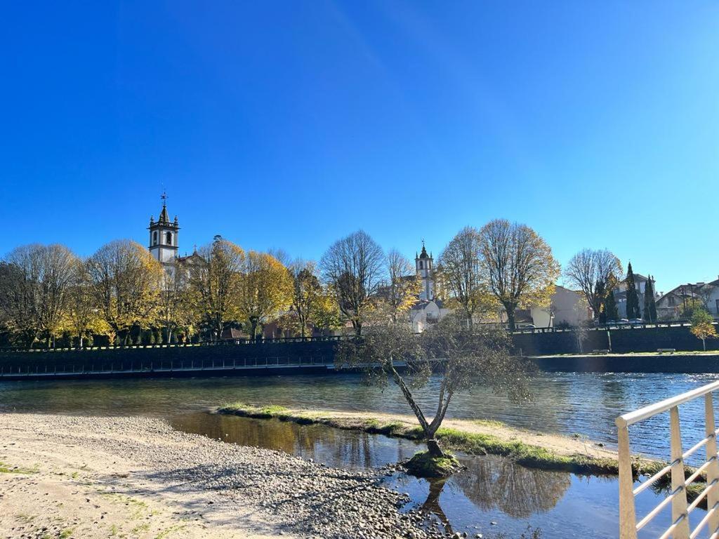 アルコス・デ・ヴァルデヴェス Quinta Da Picoutaヴィラ エクステリア 写真